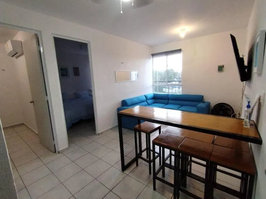 Family Accommodation With Pool And Water Park Канкун 0*,  Мексика